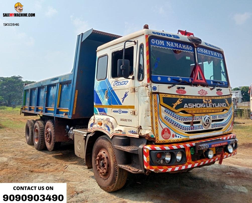 ASHOK LEYLAND TIPPER